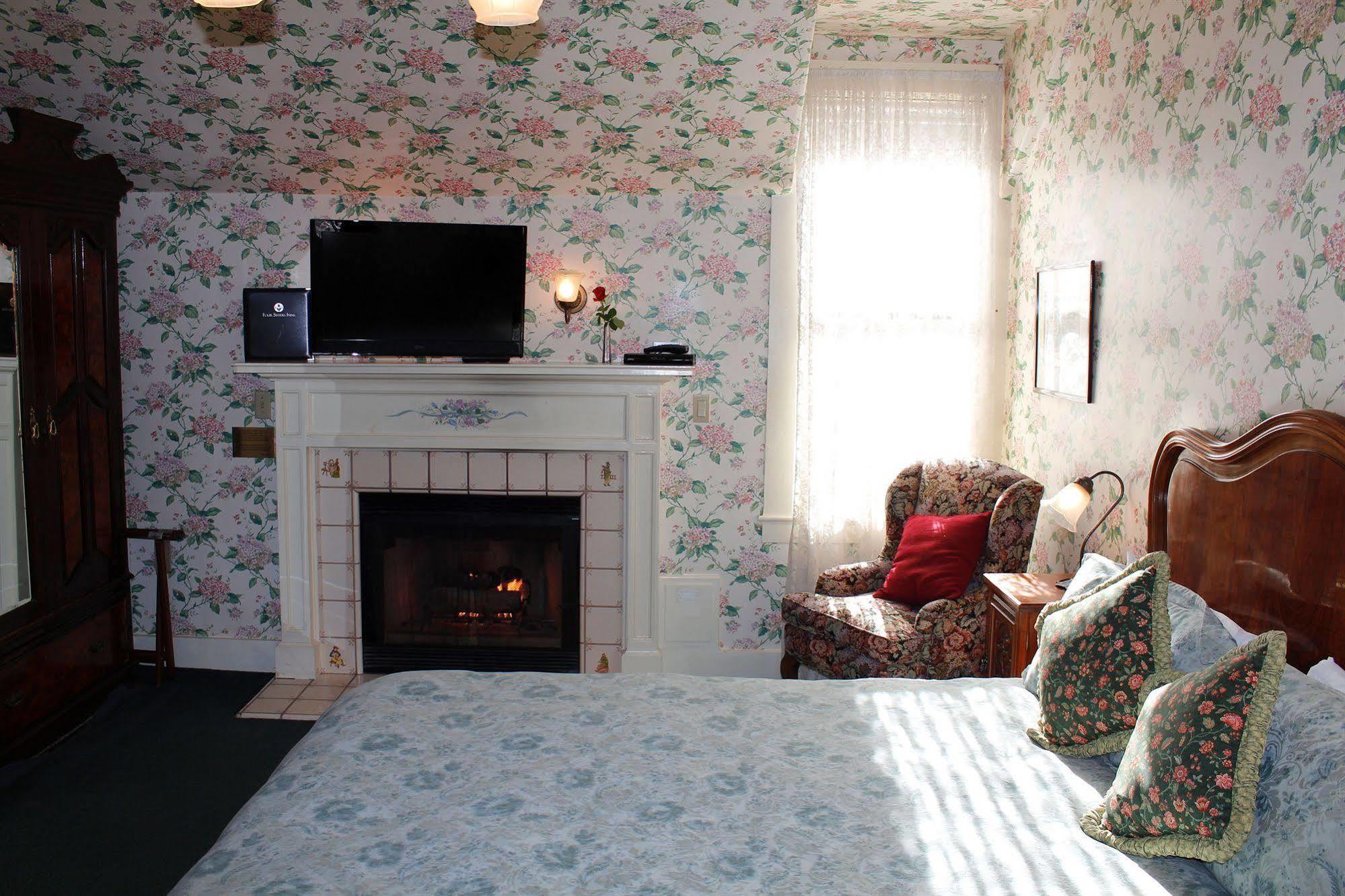 Gosby House Inn, A Four Sisters Inn Pacific Grove Ngoại thất bức ảnh